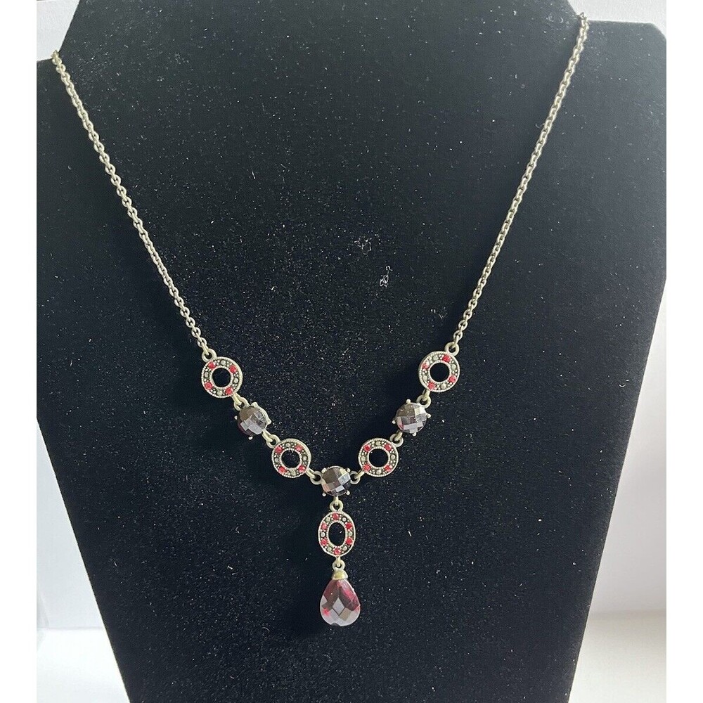 Vintage Avon Nina Ricci Red Rhinestone Necklace Victorian Style 17"